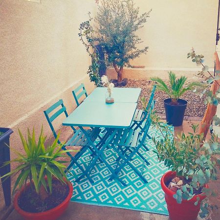 Narbonne Studio Lamarobile Avec Jardin Et Terrasse Proche Des Grands Buffets, Du Centre Ville Et De La Gare Luaran gambar