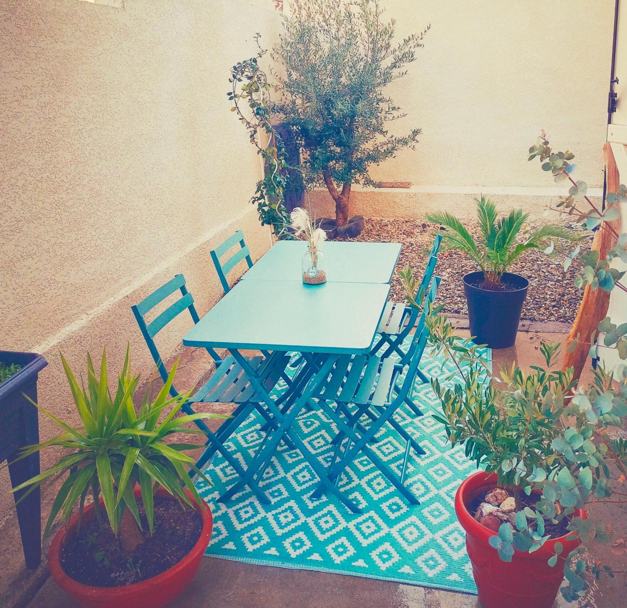 Narbonne Studio Lamarobile Avec Jardin Et Terrasse Proche Des Grands Buffets, Du Centre Ville Et De La Gare Luaran gambar